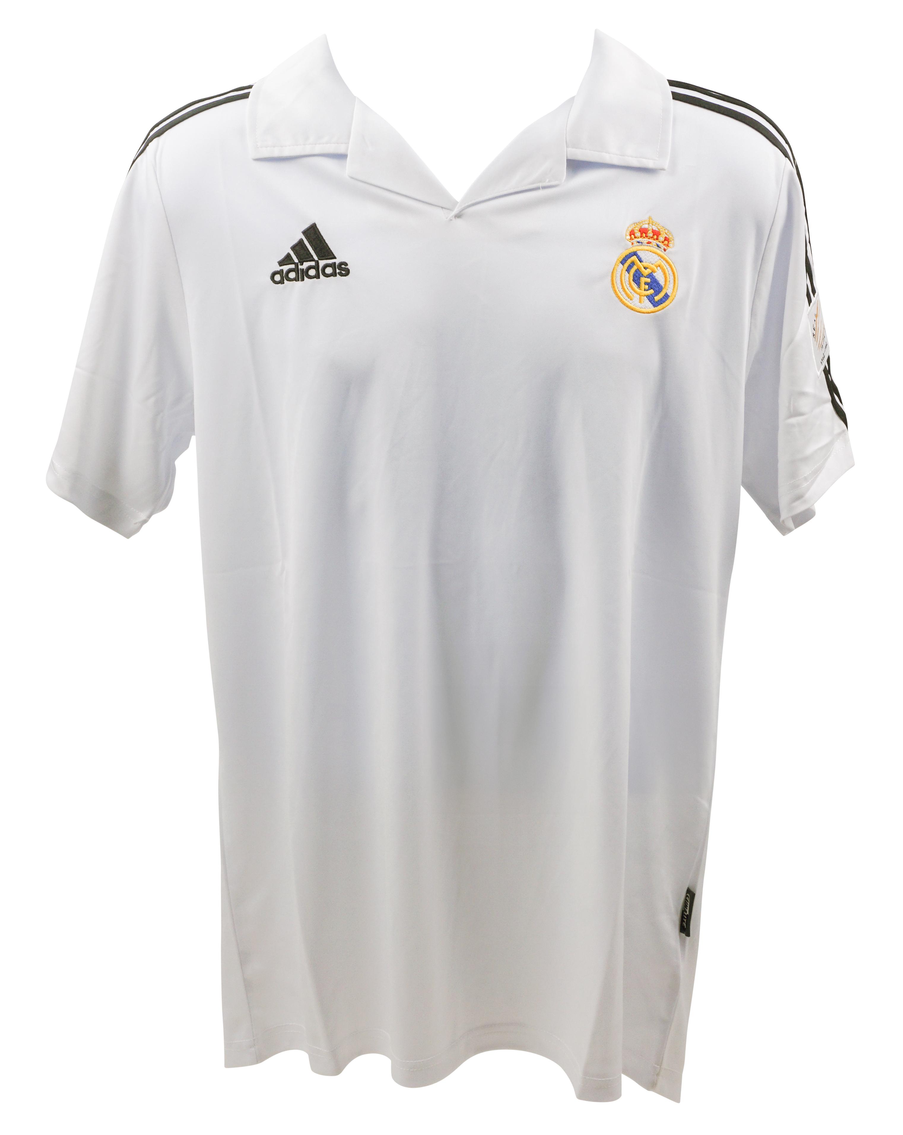 Roberto Carlos Signed Real Madrid Jersey (Beckett) at PristineAuction.com Roberto Carlos Signed Real Madrid Jersey (Beckett) at PristineAuction.com