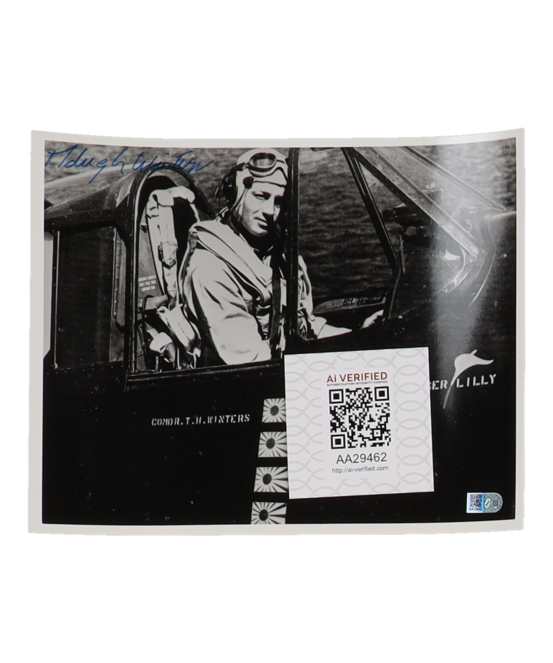 T.W. Hugh Winters Signed 8x10 Photo WWII Navy F6F Hellcat Ace 8 Victories (AIV) VF-19 at PristineAuction.com T.W. Hugh Winters Signed 8x10 Photo WWII Navy F6F Hellcat Ace 8 Victories (AIV) VF-19 at PristineAuction.com