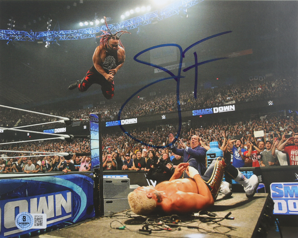 Jacob Fatu Signed WWE 8x10 Photo (Beckett) at PristineAuction.com Jacob Fatu Signed WWE 8x10 Photo (Beckett) at PristineAuction.com
