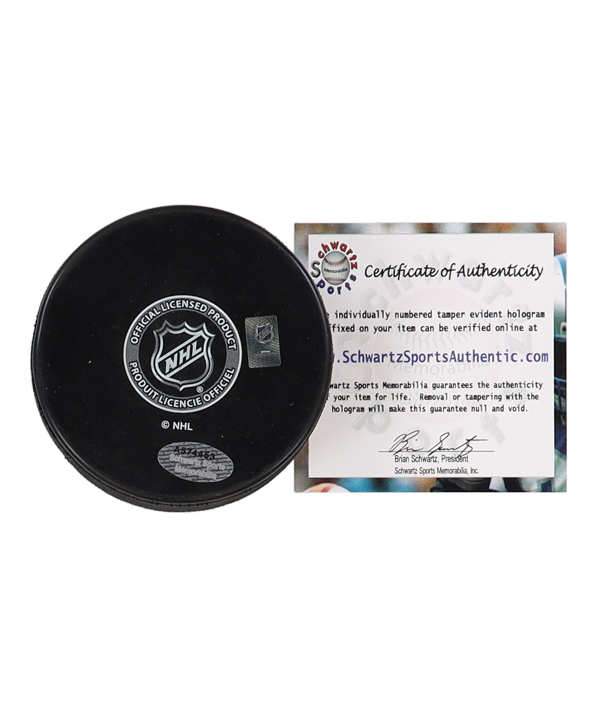 Vaclav Nedomansky Signed Red Wings Logo Hockey Puck Inscribed "HHOF 2019" (Schwartz) at PristineAuction.com Vaclav Nedomansky Signed Red Wings Logo Hockey Puck Inscribed "HHOF 2019" (Schwartz) at PristineAuction.com