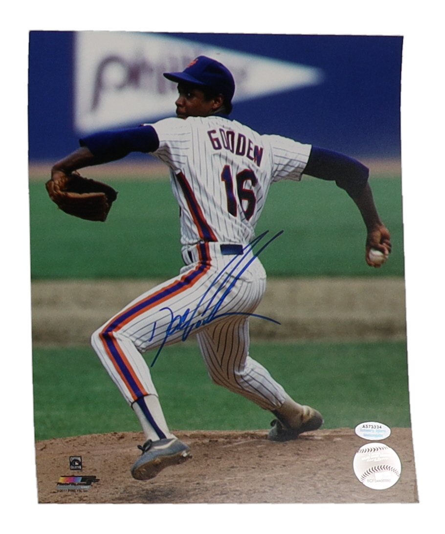 Dwight Gooden Signed Mets 8x10 Photo (Schwartz) at PristineAuction.com Dwight Gooden Signed Mets 8x10 Photo (Schwartz) at PristineAuction.com