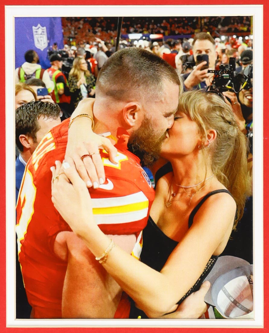 Taylor Swift Signed "Tortured Poets Department" Album Insert with Custom Framed Jersey Display (JSA) at PristineAuction.com Taylor Swift Signed "Tortured Poets Department" Album Insert with Custom Framed Jersey Display (JSA) at PristineAuction.com