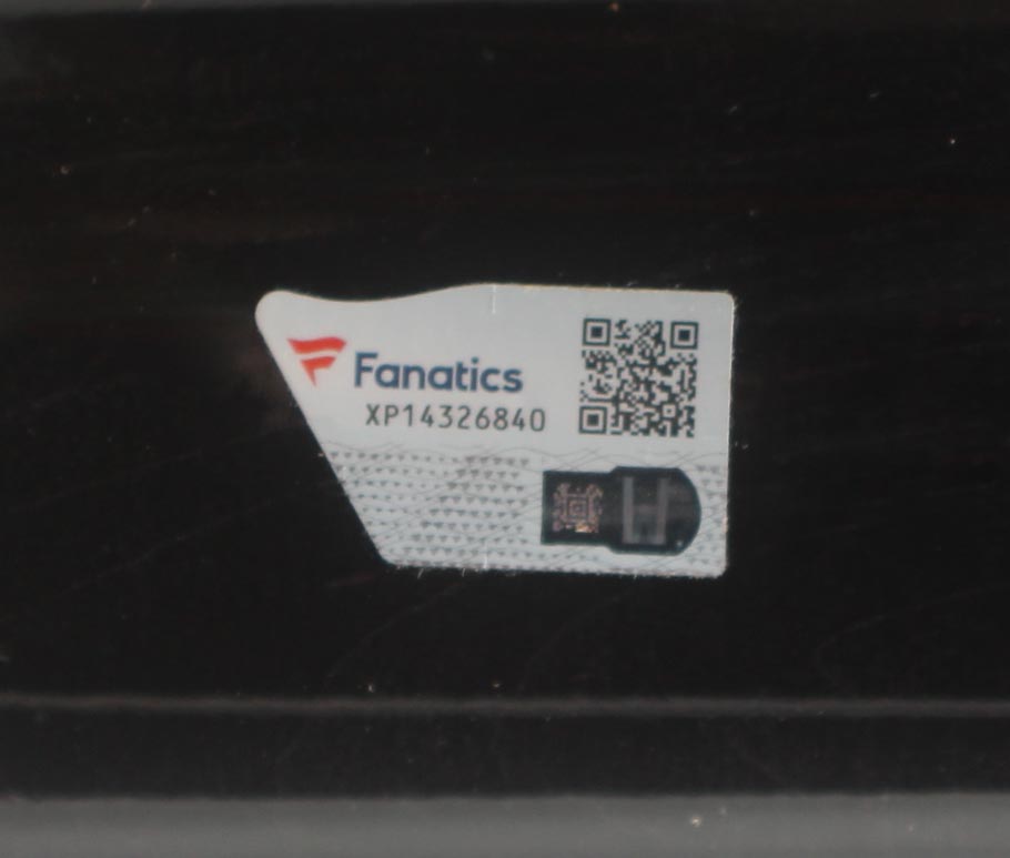 Albert Pujols Signed Marucci Player Model Bat Inscribed "700 HR Club" & "3000 Hit Club" (Fanatics & MLB) at PristineAuction.com Albert Pujols Signed Marucci Player Model Bat Inscribed "700 HR Club" & "3000 Hit Club" (Fanatics & MLB) at PristineAuction.com