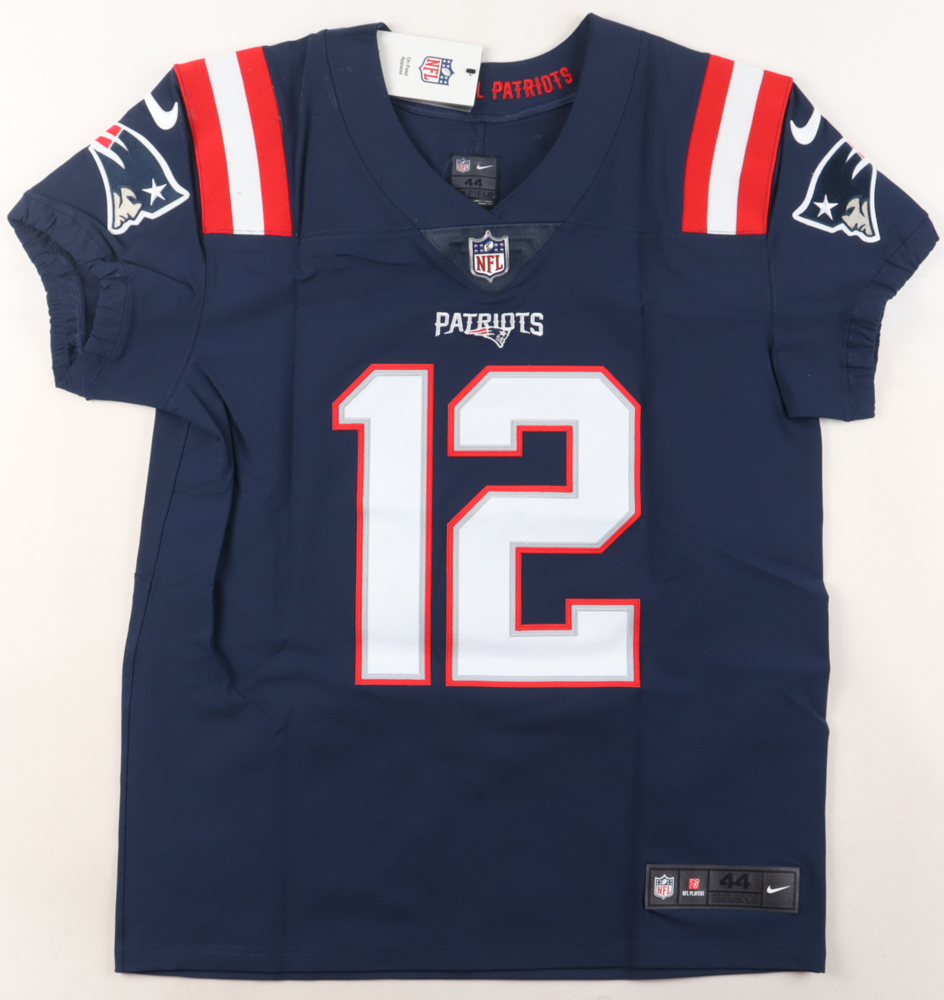 Tom Brady Signed Patriots Authentic Nike Jersey Jersey (Fanatics) at PristineAuction.com Tom Brady Signed Patriots Authentic Nike Jersey Jersey (Fanatics) at PristineAuction.com