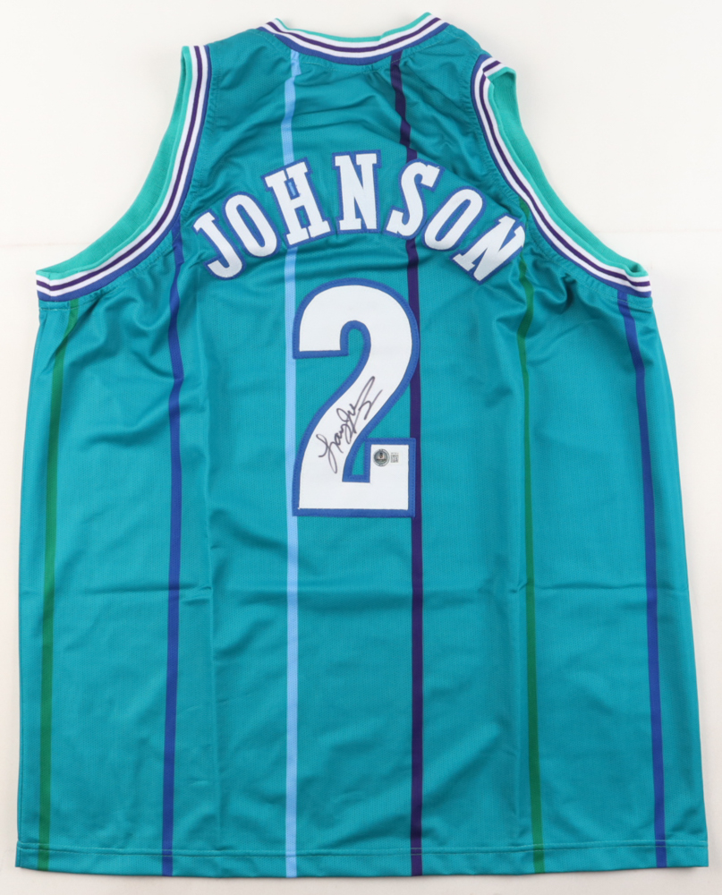 Larry Johnson Signed Jersey (Beckett) at PristineAuction.com Larry Johnson Signed Jersey (Beckett) at PristineAuction.com