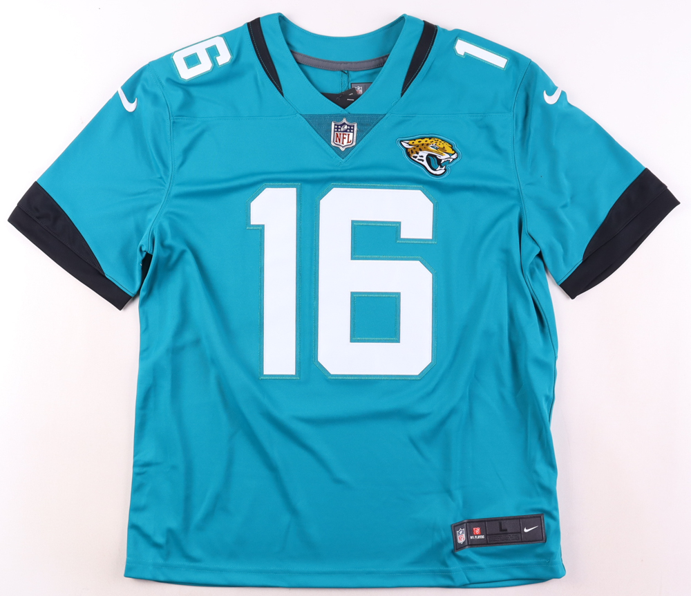 Trevor Lawrence Signed Jaguars Jersey (Fanatics) (See Description) at PristineAuction.com Trevor Lawrence Signed Jaguars Jersey (Fanatics) (See Description) at PristineAuction.com