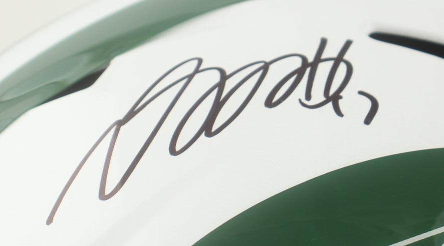 Davante Adams Signed Jets Full-Size Speed Helmet (Beckett) at PristineAuction.com Davante Adams Signed Jets Full-Size Speed Helmet (Beckett) at PristineAuction.com