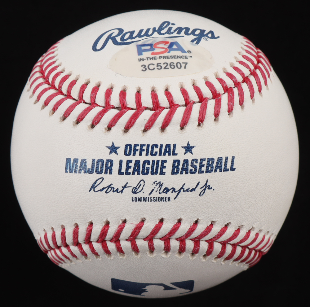 Rollie Fingers Signed OML Baseball with (7) Career Inscriptions (PSA) at PristineAuction.com Rollie Fingers Signed OML Baseball with (7) Career Inscriptions (PSA) at PristineAuction.com