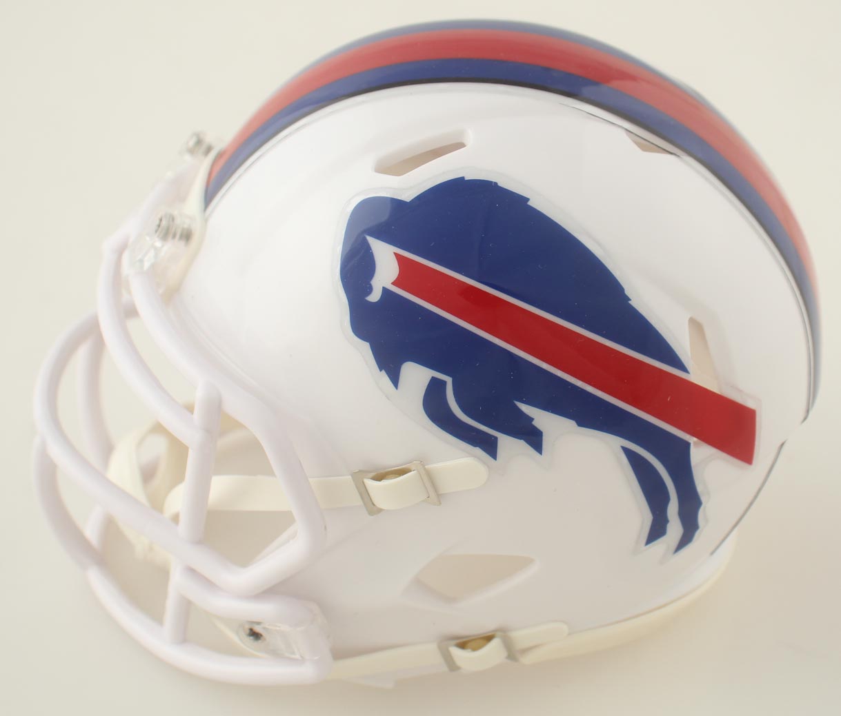 Thurman Thomas Signed Bills Speed Mini Helmet (Beckett) at PristineAuction.com Thurman Thomas Signed Bills Speed Mini Helmet (Beckett) at PristineAuction.com