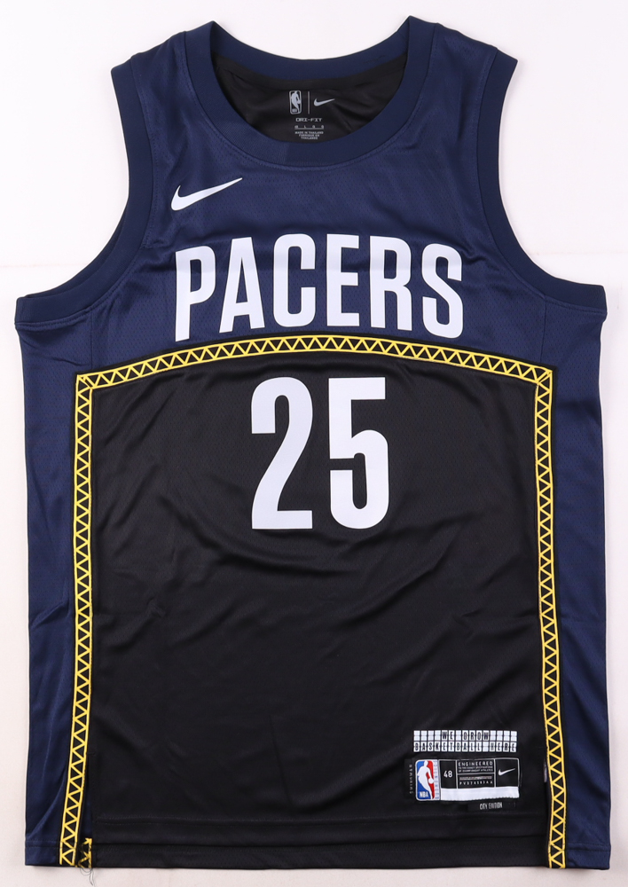 Jalen Smith Signed Jersey (PSA) at PristineAuction.com Jalen Smith Signed Jersey (PSA) at PristineAuction.com