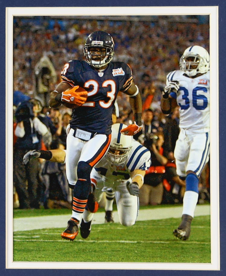 Devin Hester Signed Custom Framed Jersey Display (JSA) at PristineAuction.com Devin Hester Signed Custom Framed Jersey Display (JSA) at PristineAuction.com