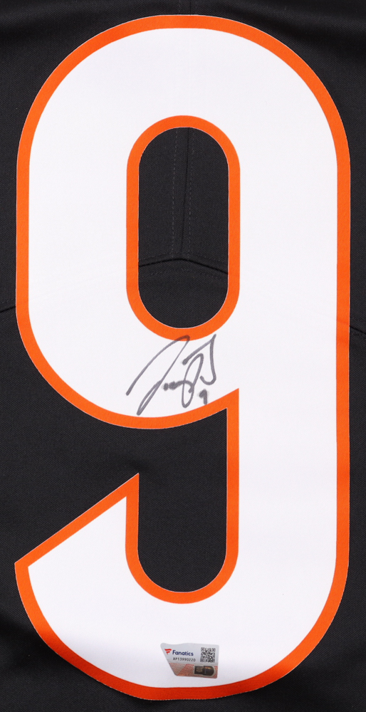 Joe Burrow Signed Bengals Jersey (Fanatics) at PristineAuction.com Joe Burrow Signed Bengals Jersey (Fanatics) at PristineAuction.com