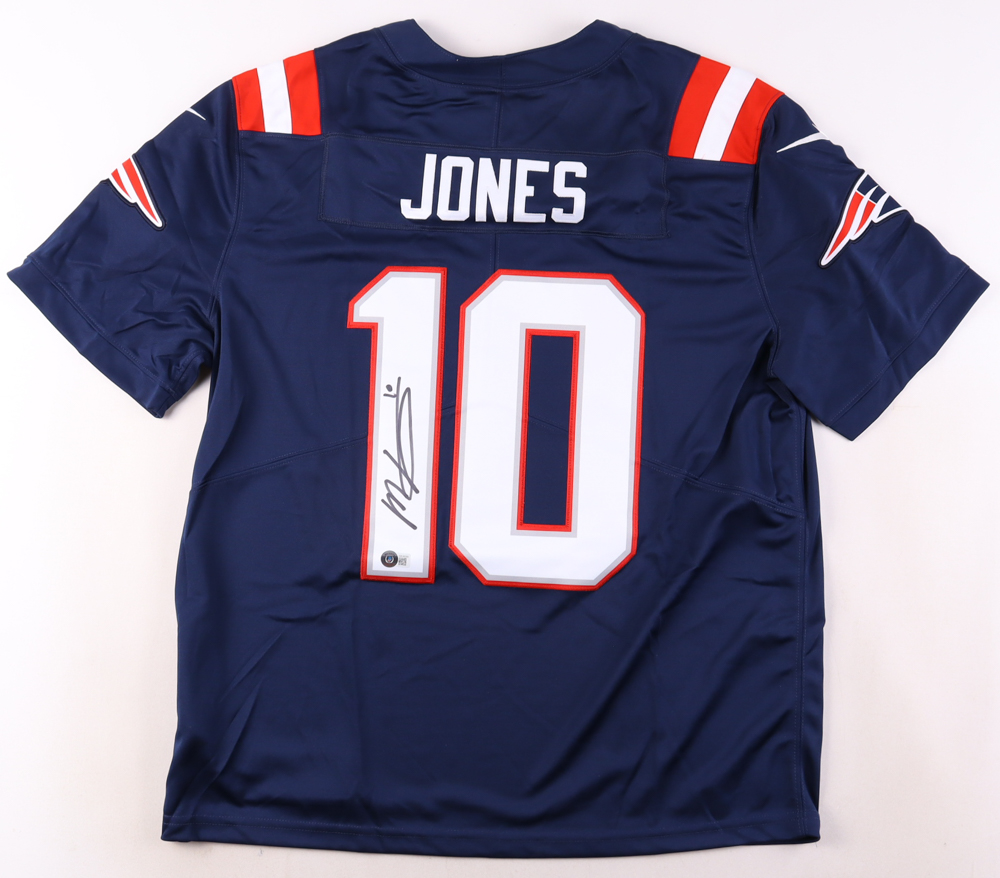 Mac Jones Signed Patriots Nike Authentic Jersey (Beckett) at PristineAuction.com Mac Jones Signed Patriots Nike Authentic Jersey (Beckett) at PristineAuction.com