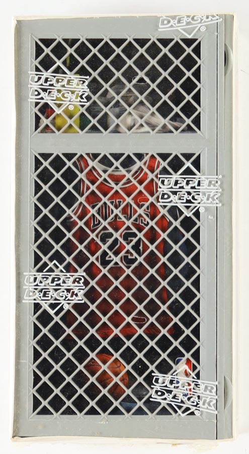 1992-93 Upper Deck Locker High Series Basketball Hobby Box With (4) Packs at PristineAuction.com 1992-93 Upper Deck Locker High Series Basketball Hobby Box With (4) Packs at PristineAuction.com