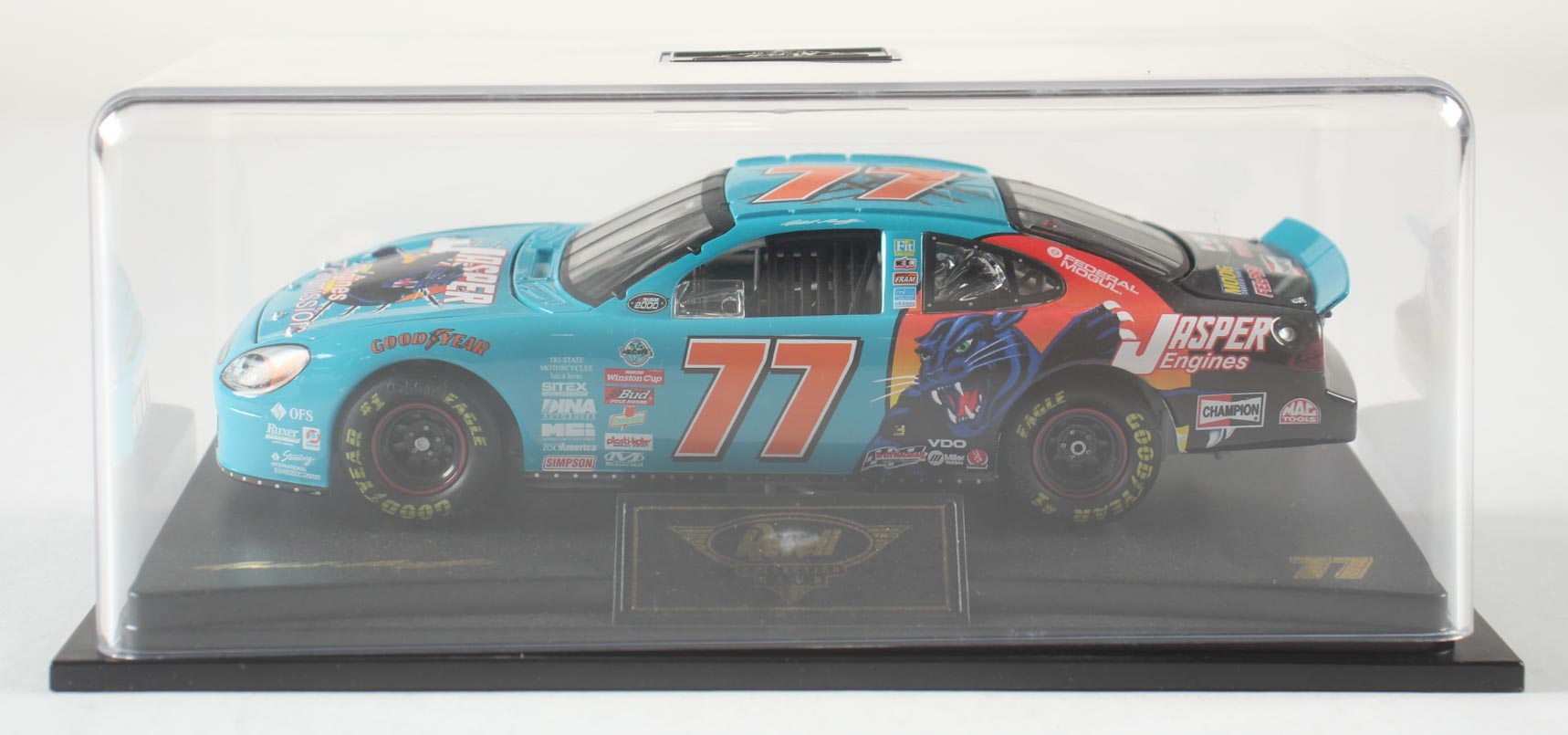 Robert Pressley #77 Jasper 2000 Ford Taurus 1:24 Diecast Car with Display Case at PristineAuction.com Robert Pressley #77 Jasper 2000 Ford Taurus 1:24 Diecast Car with Display Case at PristineAuction.com