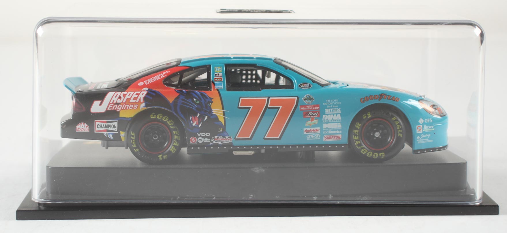 Robert Pressley #77 Jasper 2000 Ford Taurus 1:24 Diecast Car with Display Case at PristineAuction.com Robert Pressley #77 Jasper 2000 Ford Taurus 1:24 Diecast Car with Display Case at PristineAuction.com