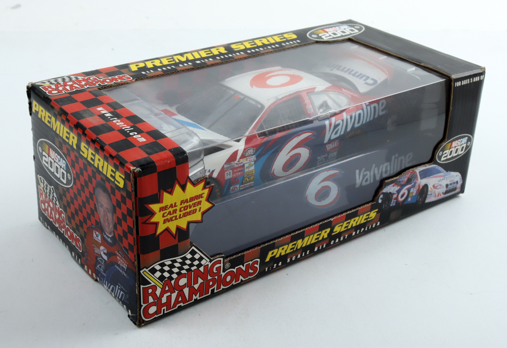 Mark Martin #6 Valvoline 2000 Ford Taurus1:24 Diecast Car at PristineAuction.com Mark Martin #6 Valvoline 2000 Ford Taurus1:24 Diecast Car at PristineAuction.com