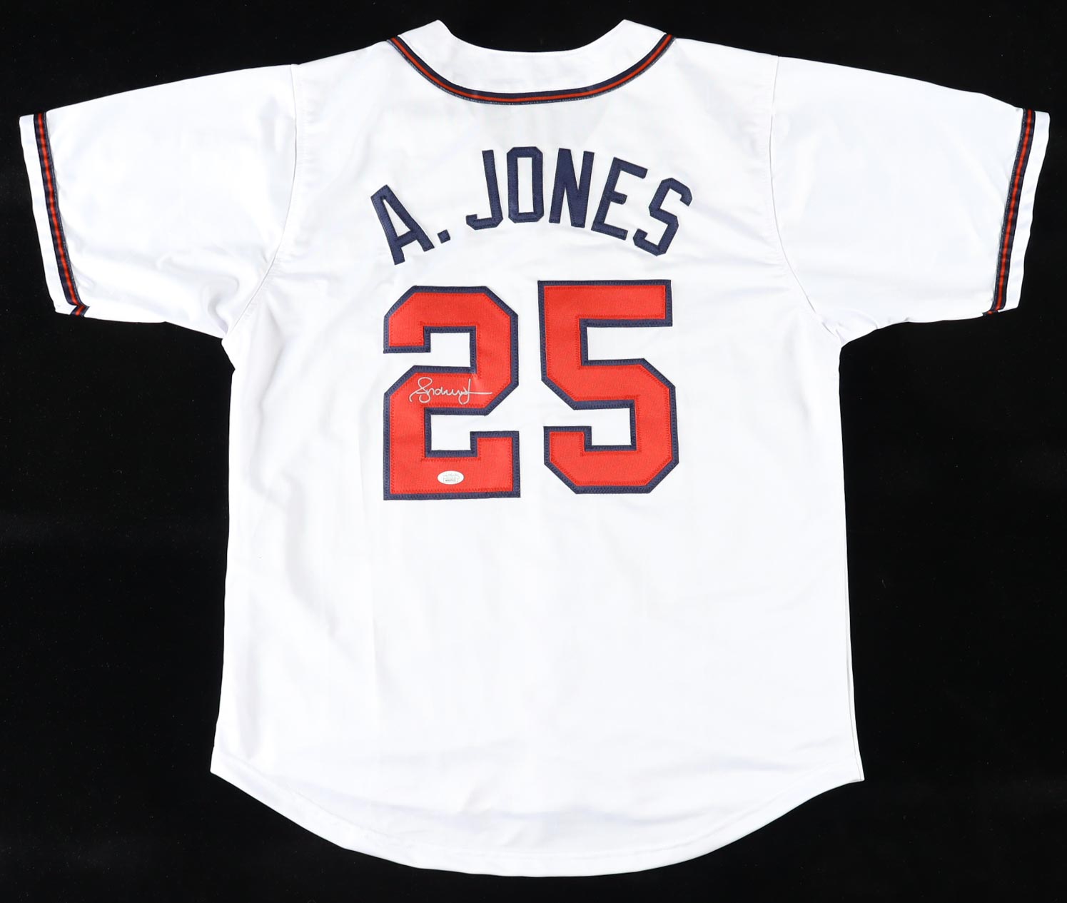 Andruw Jones Signed Jersey (JSA) at PristineAuction.com Andruw Jones Signed Jersey (JSA) at PristineAuction.com
