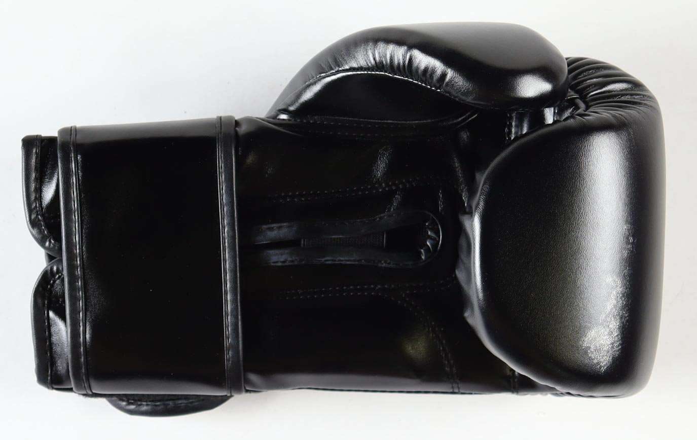 Mike Tyson Signed Hennessy Fight Sponsor Only Black Boxing Glove In Display Case (Tyson) at PristineAuction.com Mike Tyson Signed Hennessy Fight Sponsor Only Black Boxing Glove In Display Case (Tyson) at PristineAuction.com