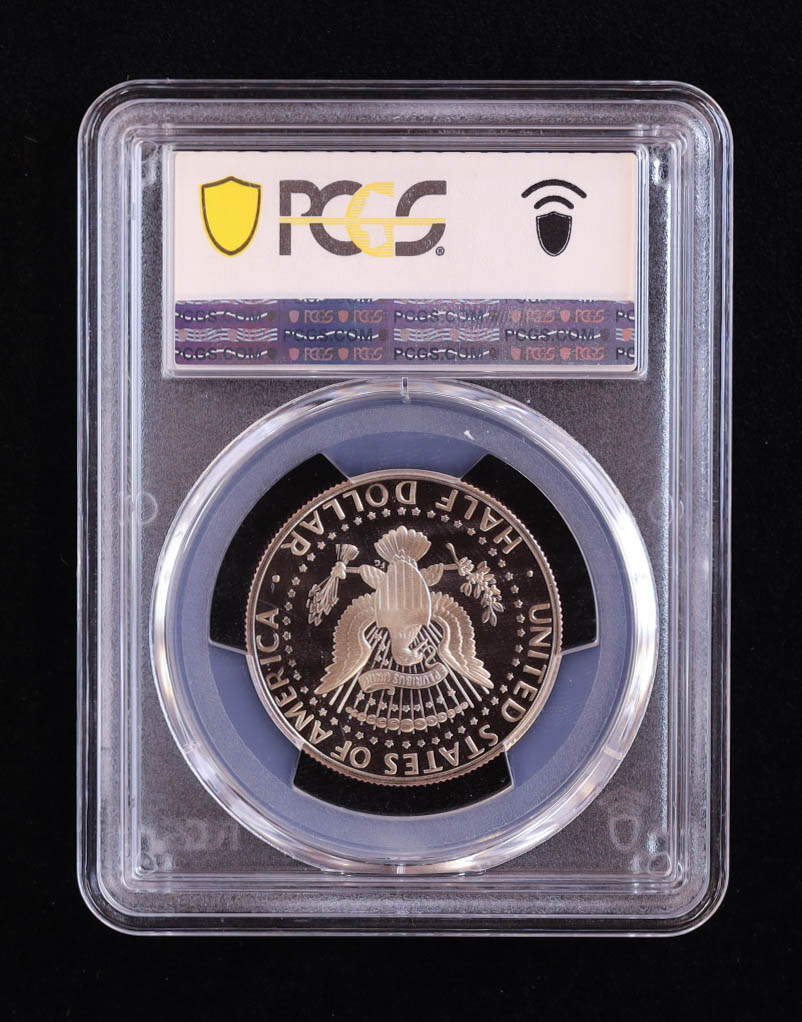1992-S Kennedy Half Dollar - Deep Cameo Proof (PCGS PR69DCAM) at PristineAuction.com 1992-S Kennedy Half Dollar - Deep Cameo Proof (PCGS PR69DCAM) at PristineAuction.com