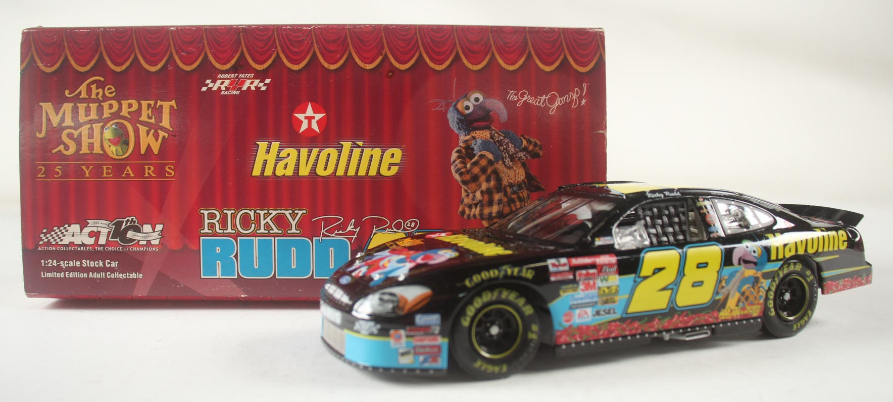 Ricky Rudd in the Robert Yates Racing Texaco-Havoline Ford during