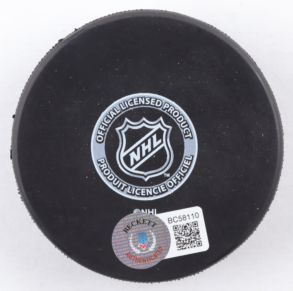 Evgeni Malkin Signed Penguins Logo Hockey Puck (Beckett) at PristineAuction.com Evgeni Malkin Signed Penguins Logo Hockey Puck (Beckett) at PristineAuction.com