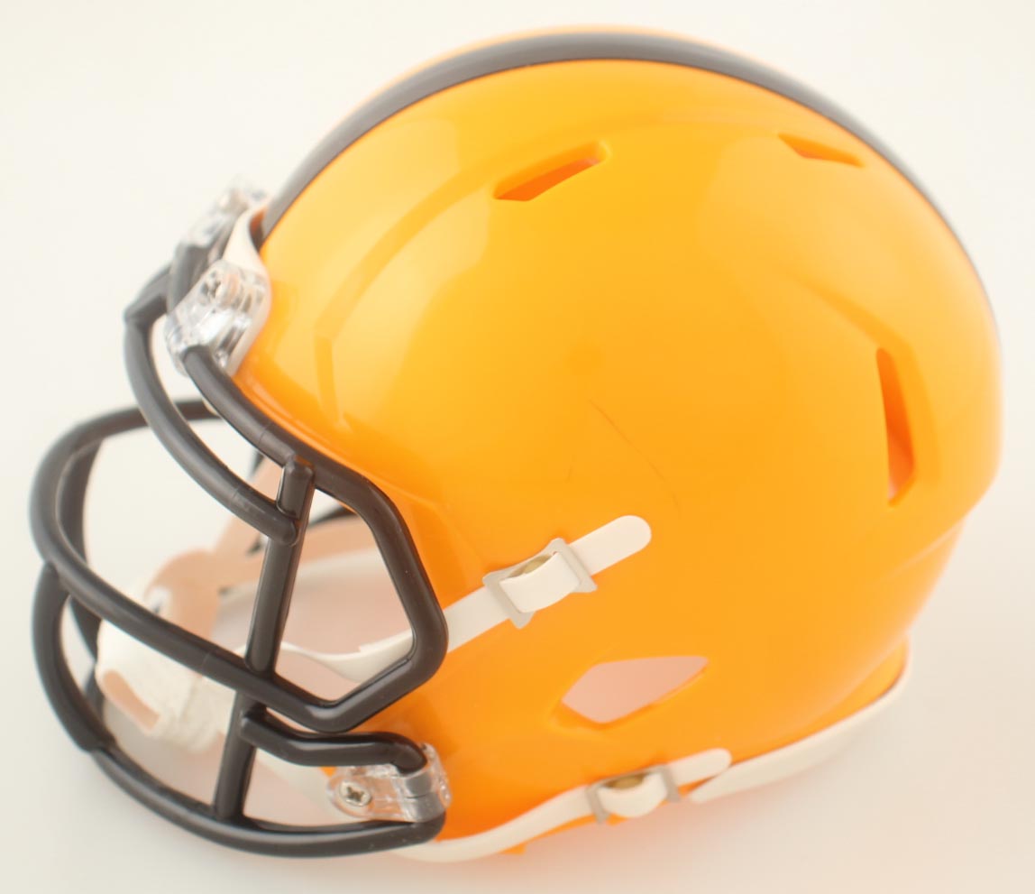 Le'Veon Bell Signed Steelers Speed Mini Helmet (Beckett) at PristineAuction.com Le'Veon Bell Signed Steelers Speed Mini Helmet (Beckett) at PristineAuction.com