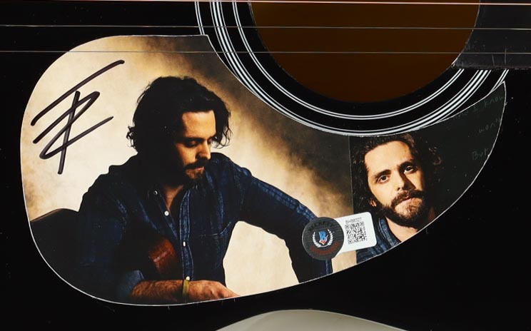 Thomas Rhett Signed 39" Acoustic Guitar (Beckett) at PristineAuction.com Thomas Rhett Signed 39" Acoustic Guitar (Beckett) at PristineAuction.com