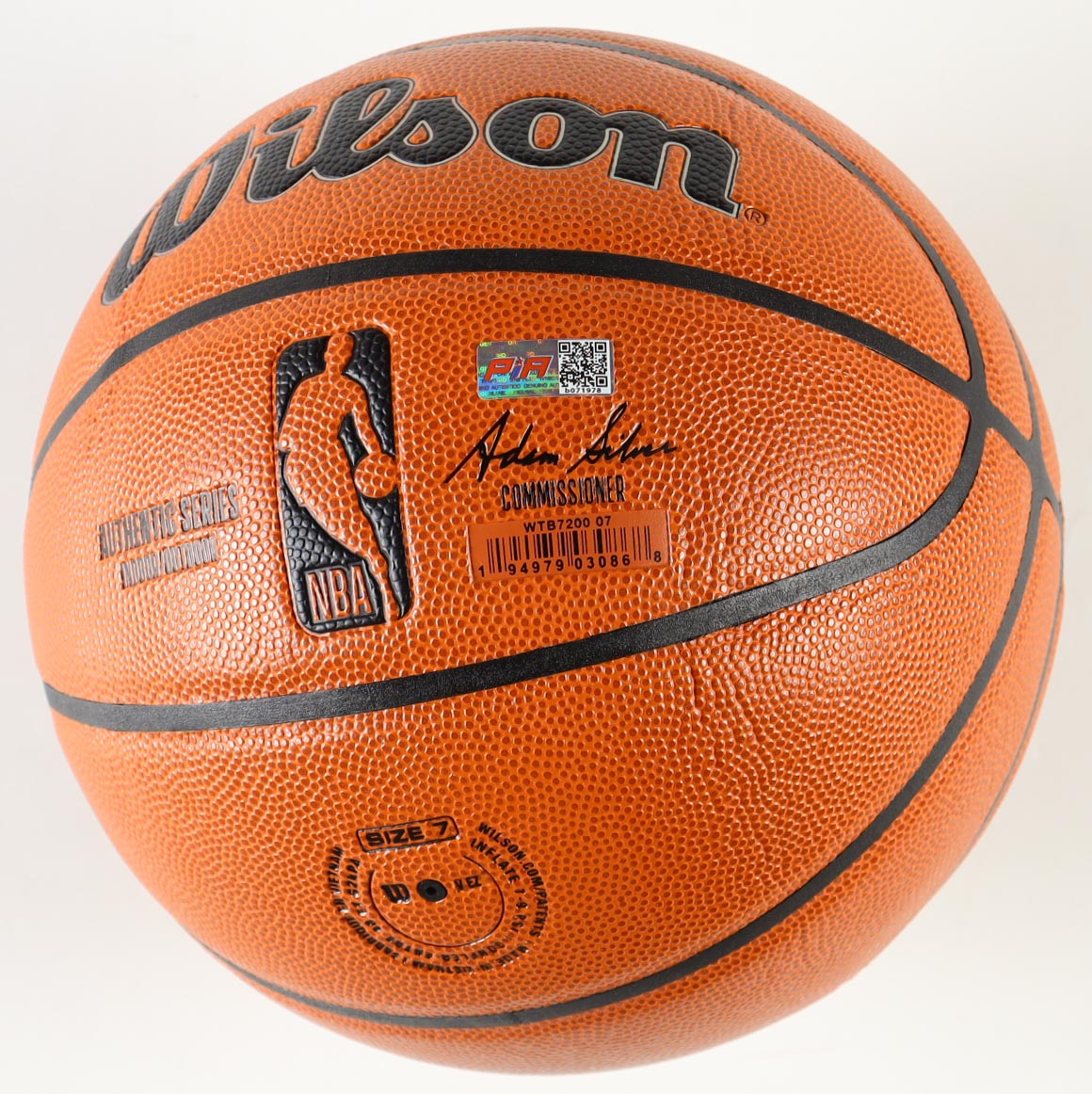 Shaquille O'Neal Signed NBA Basketball (PIA) at PristineAuction.com Shaquille O'Neal Signed NBA Basketball (PIA) at PristineAuction.com