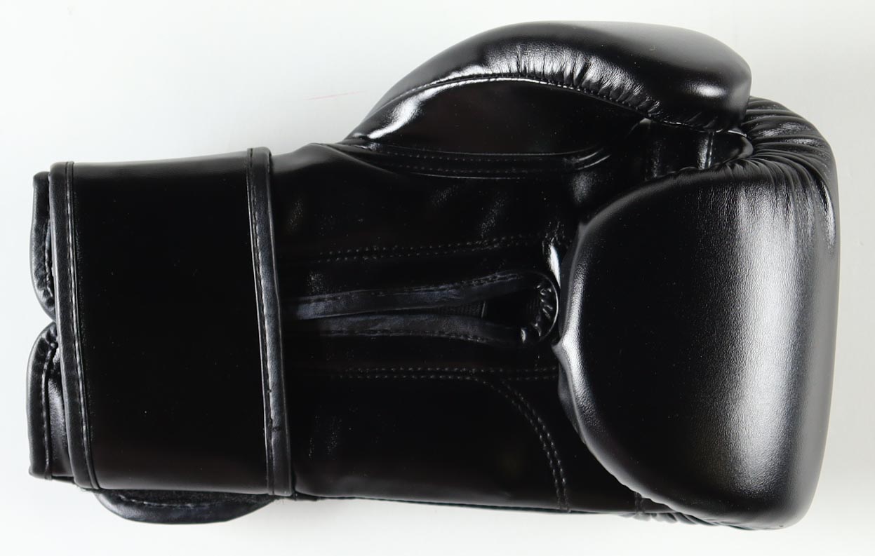 Mike Tyson Signed Hennessy Fight Sponsor Only Black Boxing Glove In Display Case (Tyson) at PristineAuction.com Mike Tyson Signed Hennessy Fight Sponsor Only Black Boxing Glove In Display Case (Tyson) at PristineAuction.com