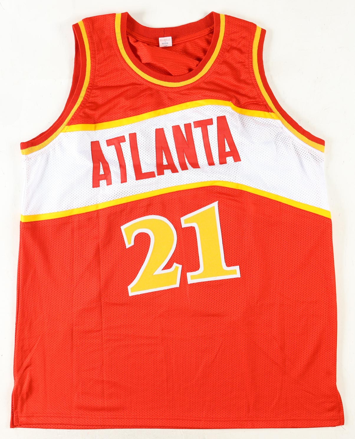 Dominique Wilkins Signed Jersey (Beckett) at PristineAuction.com Dominique Wilkins Signed Jersey (Beckett) at PristineAuction.com