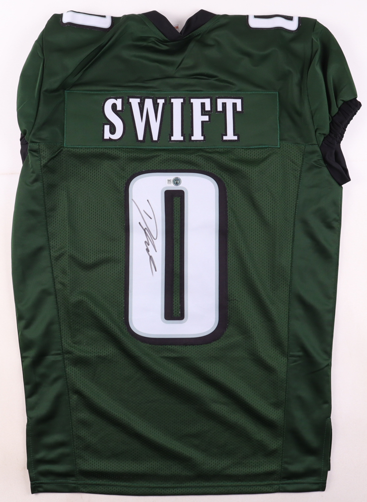 D'Andre Swift Signed Jersey (Beckett) at PristineAuction.com D'Andre Swift Signed Jersey (Beckett) at PristineAuction.com