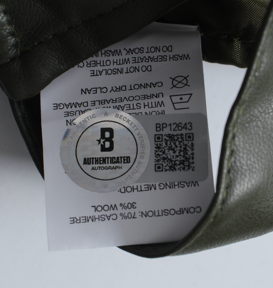 Paul Dano Signed "The Batman" Riddler Mask (Beckett) at PristineAuction.com Paul Dano Signed "The Batman" Riddler Mask (Beckett) at PristineAuction.com