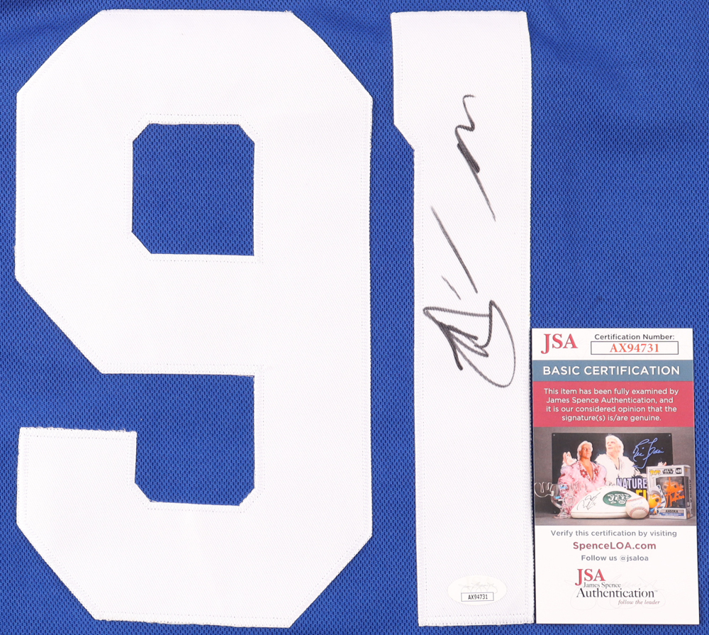 John Tavares Signed Jersey (JSA) at PristineAuction.com John Tavares Signed Jersey (JSA) at PristineAuction.com
