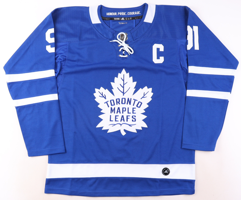 John Tavares Signed Jersey (JSA) at PristineAuction.com John Tavares Signed Jersey (JSA) at PristineAuction.com