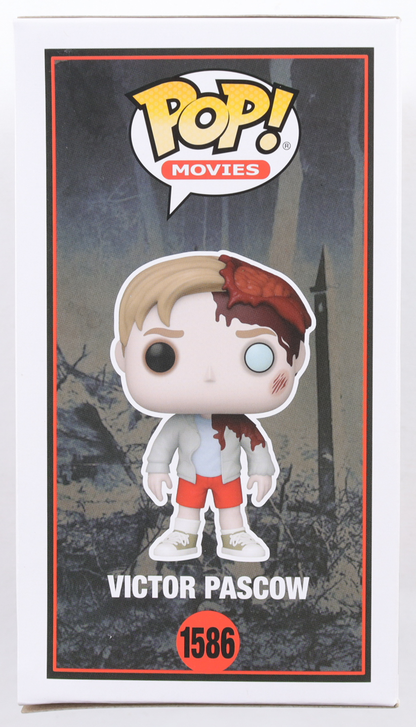 Brad Greenquist Signed "Pet Sematary" Victor Pascow #1586 Funko Pop! Vinyl Figure Inscribed "Pascow" (Beckett) at PristineAuction.com Brad Greenquist Signed "Pet Sematary" Victor Pascow #1586 Funko Pop! Vinyl Figure Inscribed "Pascow" (Beckett) at PristineAuction.com