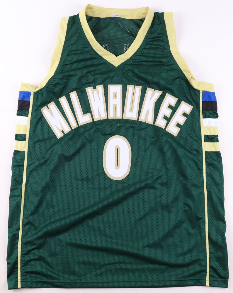 Damian Lillard Signed Jersey (JSA) at PristineAuction.com Damian Lillard Signed Jersey (JSA) at PristineAuction.com