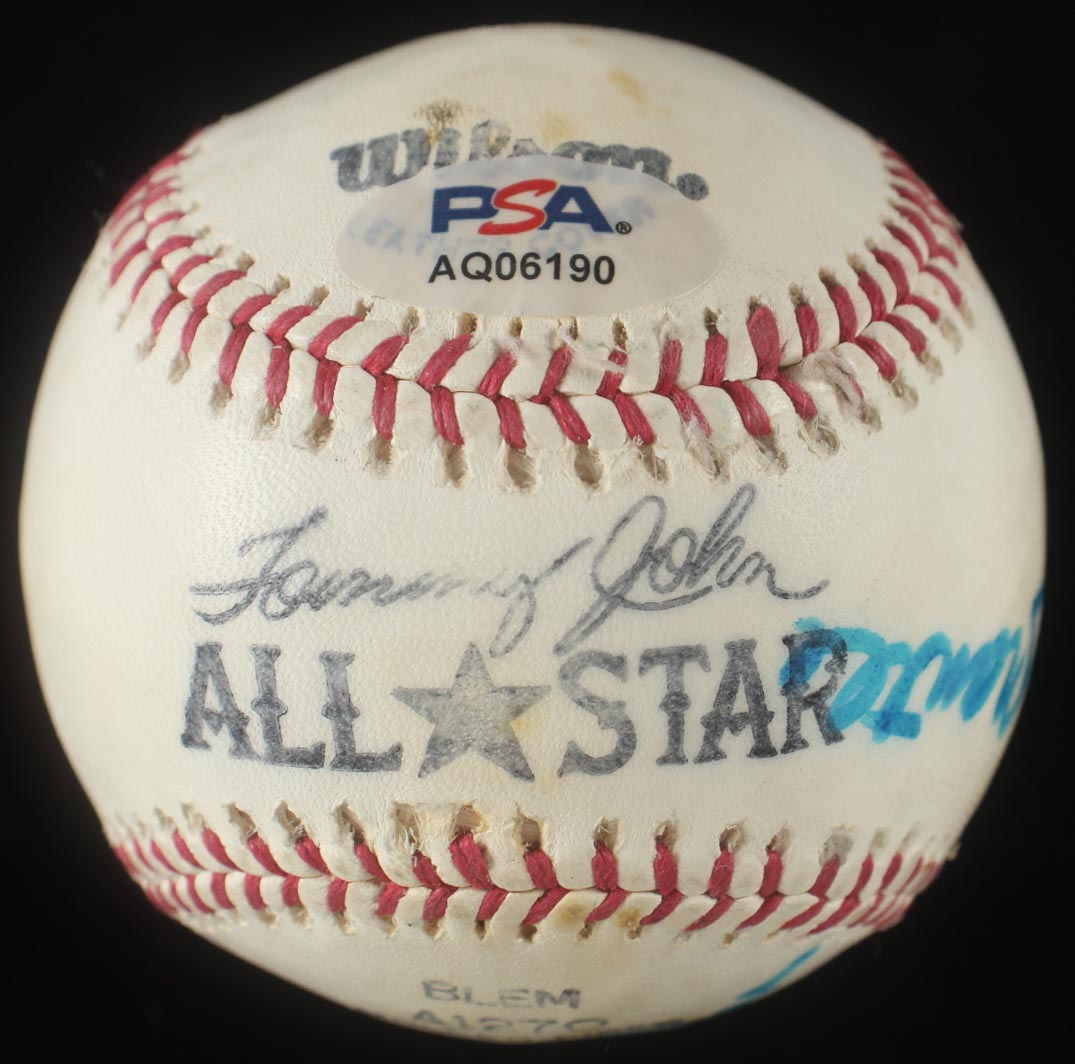Wilson All-Star Baseball Signed By (4) With Mickey Mantle, Joe DiMaggio, Willie Mays, & Duke Snider With Display Case (PSA) at PristineAuction.com Wilson All-Star Baseball Signed By (4) With Mickey Mantle, Joe DiMaggio, Willie Mays, & Duke Snider With Display Case (PSA) at PristineAuction.com