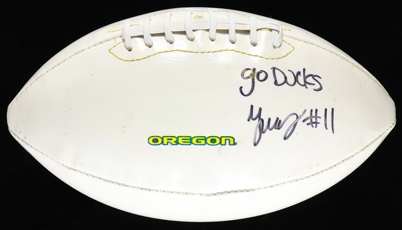Troy Franklin Signed Oregon Ducks Logo Football Inscribed " Go Ducks" (JSA) at PristineAuction.com Troy Franklin Signed Oregon Ducks Logo Football Inscribed " Go Ducks" (JSA) at PristineAuction.com