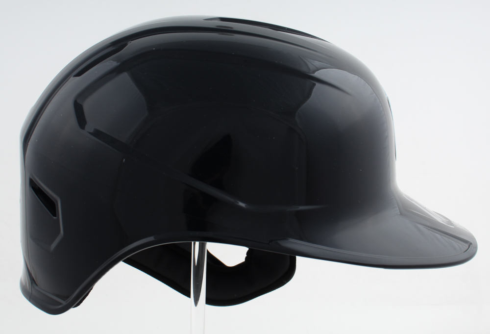 Manny Ramirez Signed Yankees Full-Size Batting Helmet Inscribed "Yankee Killer" (Beckett) at PristineAuction.com Manny Ramirez Signed Yankees Full-Size Batting Helmet Inscribed "Yankee Killer" (Beckett) at PristineAuction.com