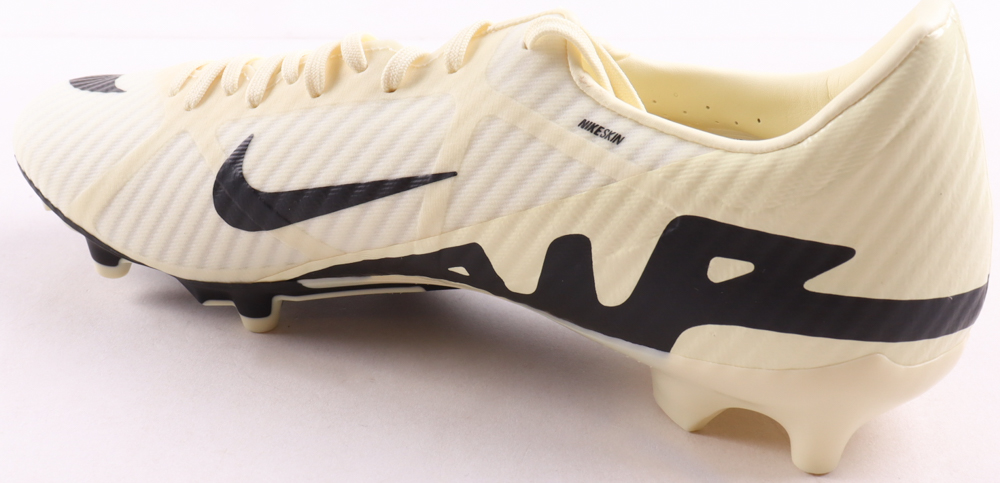 Vinicius Junior Signed Nike Soccer Cleat (Beckett) at PristineAuction.com Vinicius Junior Signed Nike Soccer Cleat (Beckett) at PristineAuction.com