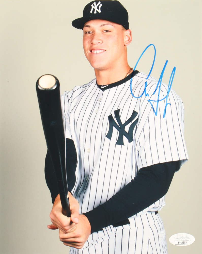 Aaron Judge Signed Yankees 8x10 Photo (JSA) at PristineAuction.com Aaron Judge Signed Yankees 8x10 Photo (JSA) at PristineAuction.com