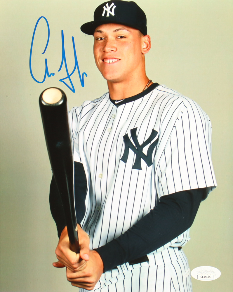 Aaron Judge Signed Yankees 8x10 Photo (JSA) at PristineAuction.com Aaron Judge Signed Yankees 8x10 Photo (JSA) at PristineAuction.com