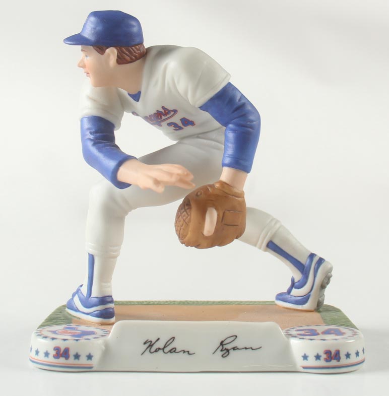 Nolan Ryan LE Rangers Ceramic Statue at PristineAuction.com Nolan Ryan LE Rangers Ceramic Statue at PristineAuction.com
