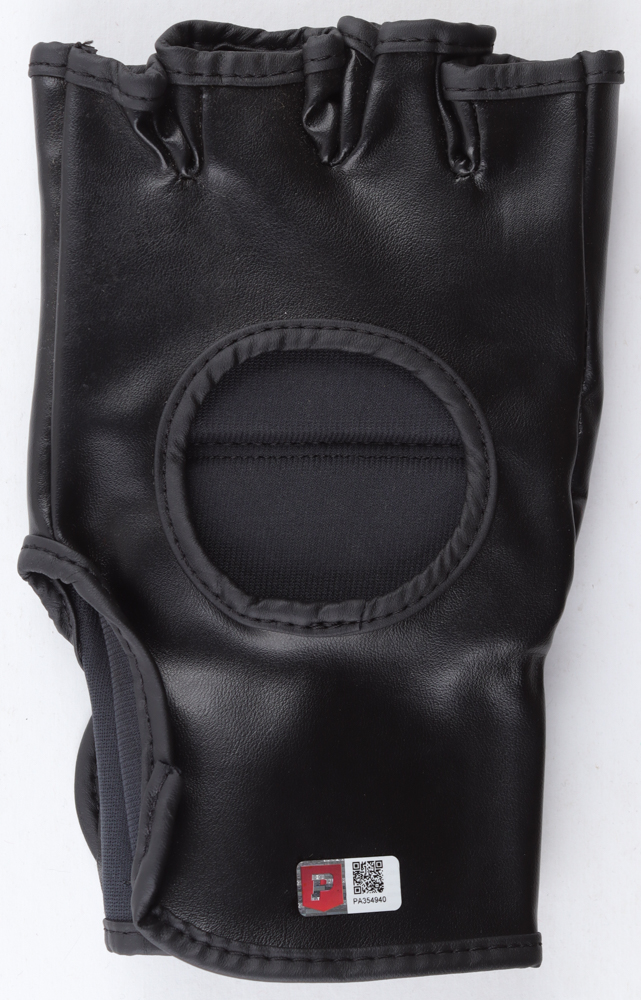 Michel Pereira Signed MMA Custom Brazil Glove (PA) at PristineAuction.com Michel Pereira Signed MMA Custom Brazil Glove (PA) at PristineAuction.com