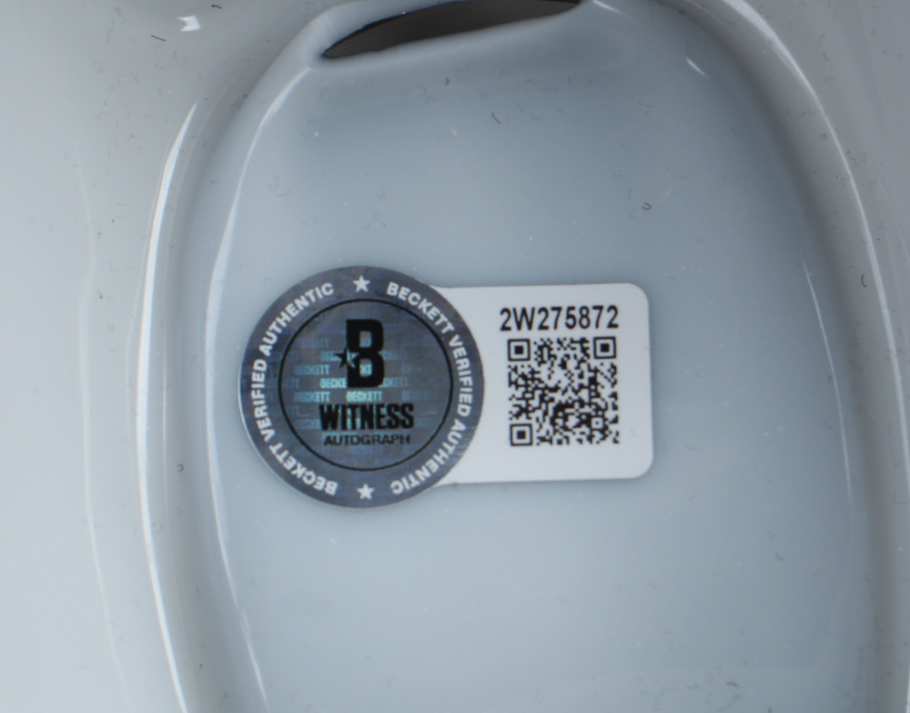 Matthew Lillard & Skeet Ulrich Signed "Scream" Ghostface Mask Inscribed "Stu" & "Billy" (Beckett) at PristineAuction.com Matthew Lillard & Skeet Ulrich Signed "Scream" Ghostface Mask Inscribed "Stu" & "Billy" (Beckett) at PristineAuction.com