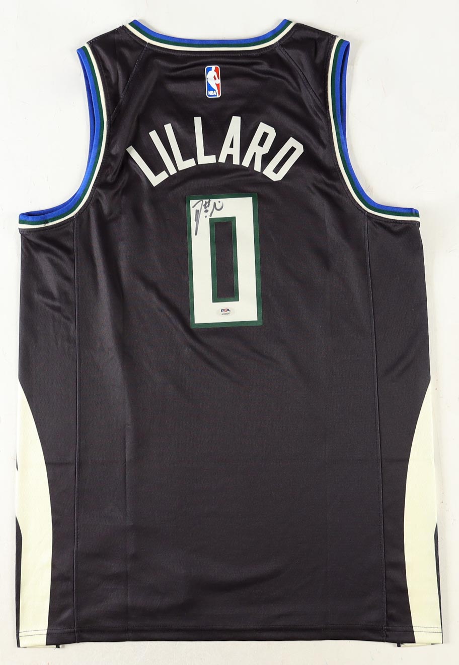 Damian Lillard Signed Bucks Jersey (PSA) at PristineAuction.com Damian Lillard Signed Bucks Jersey (PSA) at PristineAuction.com