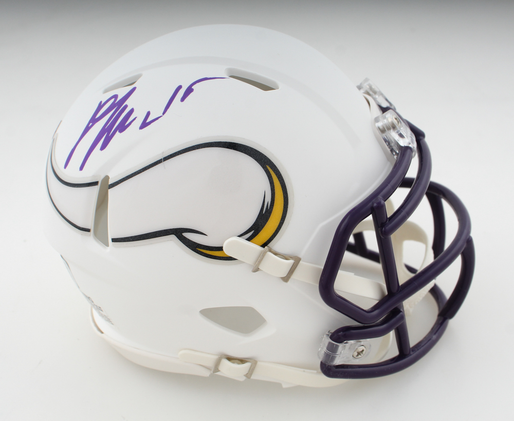 Dallas Turner Signed Vikings White Matte Speed Mini Helmet (Beckett) at PristineAuction.com Dallas Turner Signed Vikings White Matte Speed Mini Helmet (Beckett) at PristineAuction.com