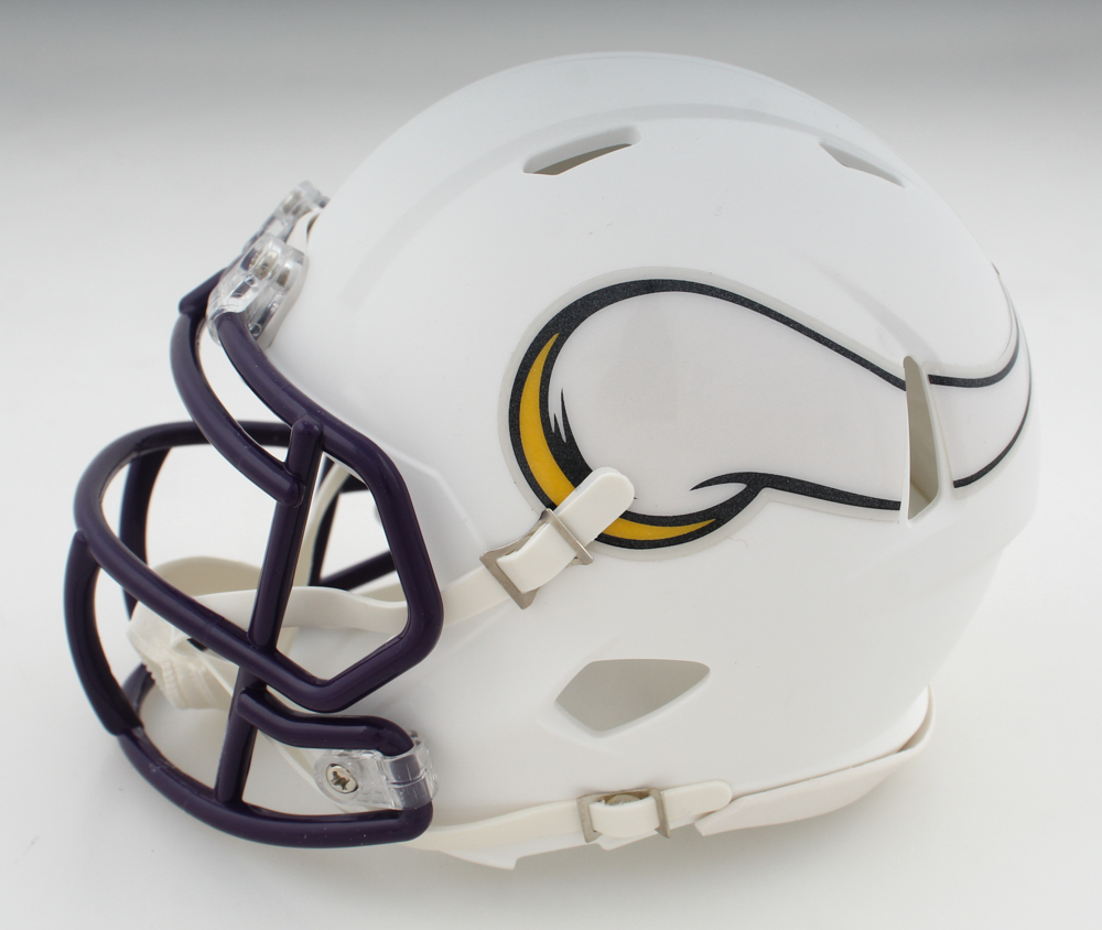Dallas Turner Signed Vikings White Matte Speed Mini Helmet (Beckett) at PristineAuction.com Dallas Turner Signed Vikings White Matte Speed Mini Helmet (Beckett) at PristineAuction.com