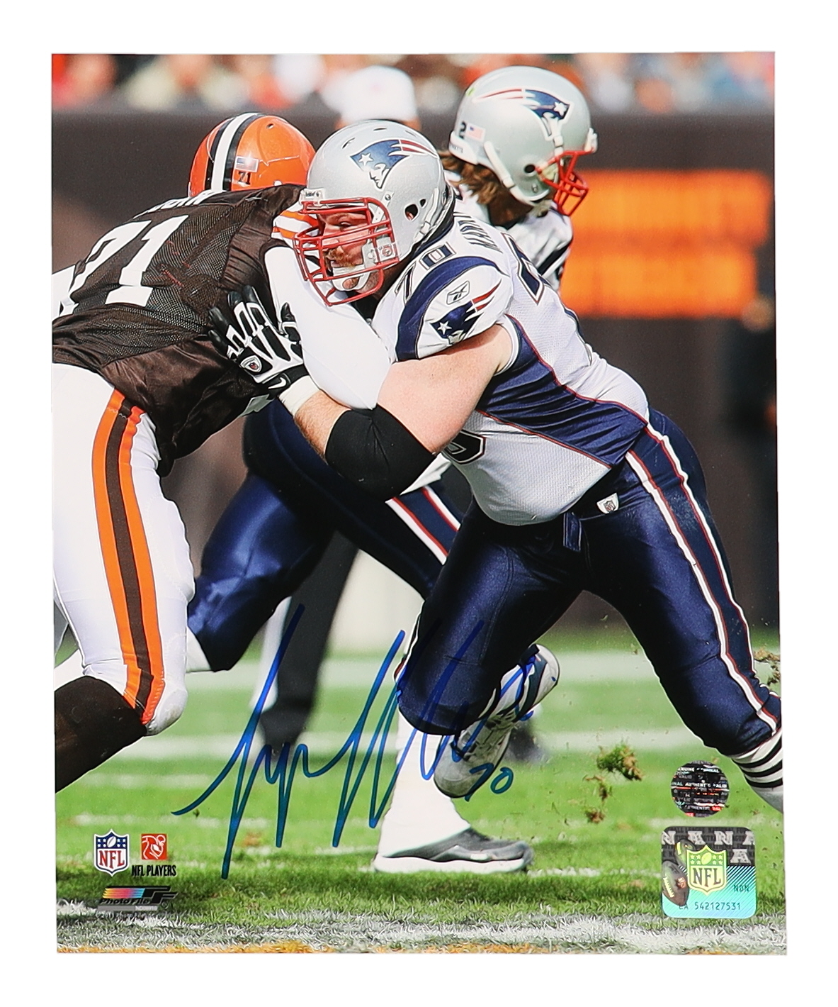 Logan Mankins Signed Patriots 8x10 Photo (Patriots Alumni) at PristineAuction.com Logan Mankins Signed Patriots 8x10 Photo (Patriots Alumni) at PristineAuction.com